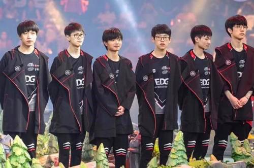 高压逼抢与 高压逼抢与