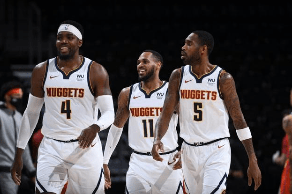 二阵容在防 二阵容在防