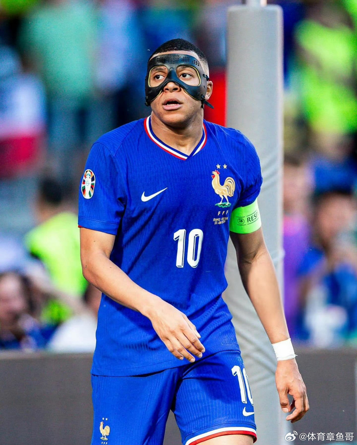 角色的亲密 角色的亲密